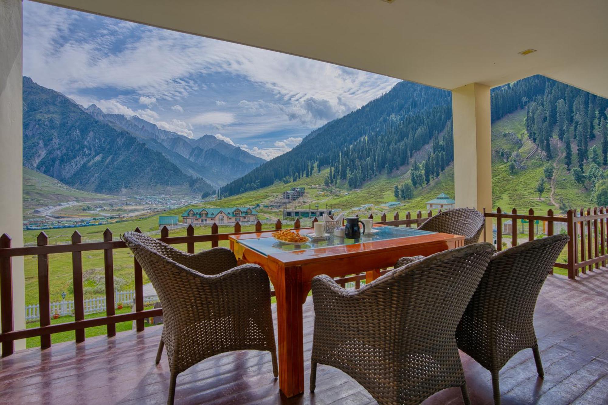 Golden Meadows Hotels & Resorts โซนามาร์ก ภายนอก รูปภาพ