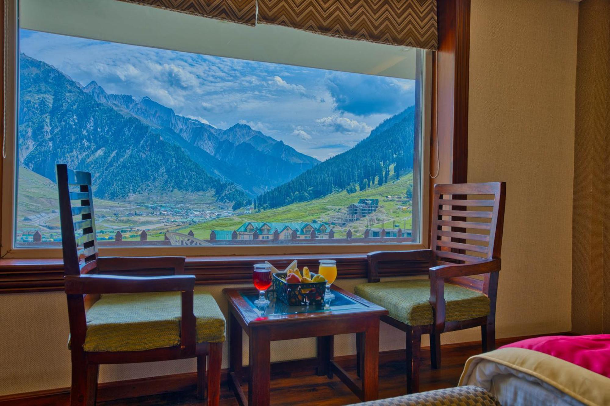 Golden Meadows Hotels & Resorts โซนามาร์ก ภายนอก รูปภาพ